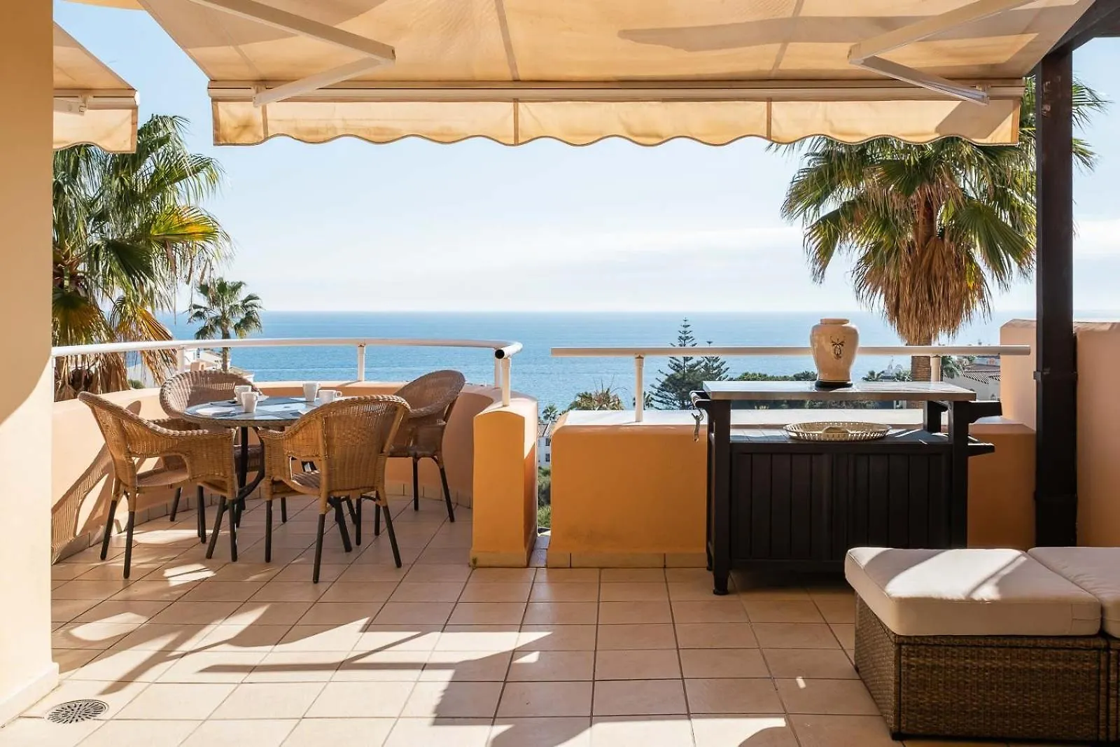 Apartamento Malibu Mansions By The Beach By Alfresco Stays El Faro