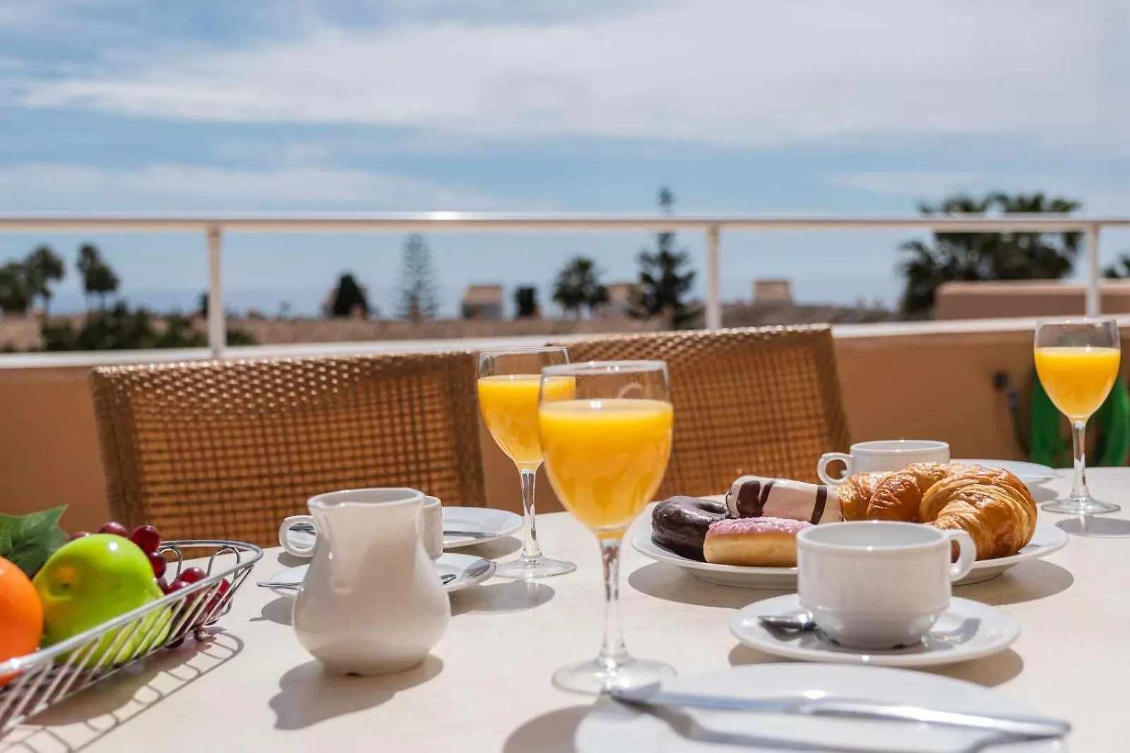 Malibu Mansions By The Beach By Alfresco Stays El Faro Apartamento