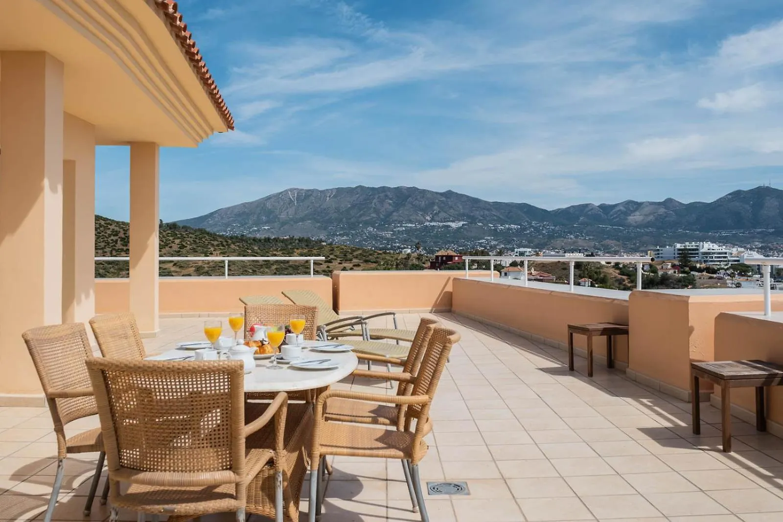 Malibu Mansions By The Beach By Alfresco Stays El Faro