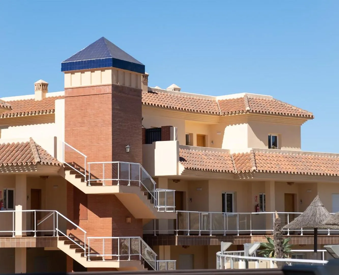 Malibu Mansions By The Beach By Alfresco Stays El Faro 0*,