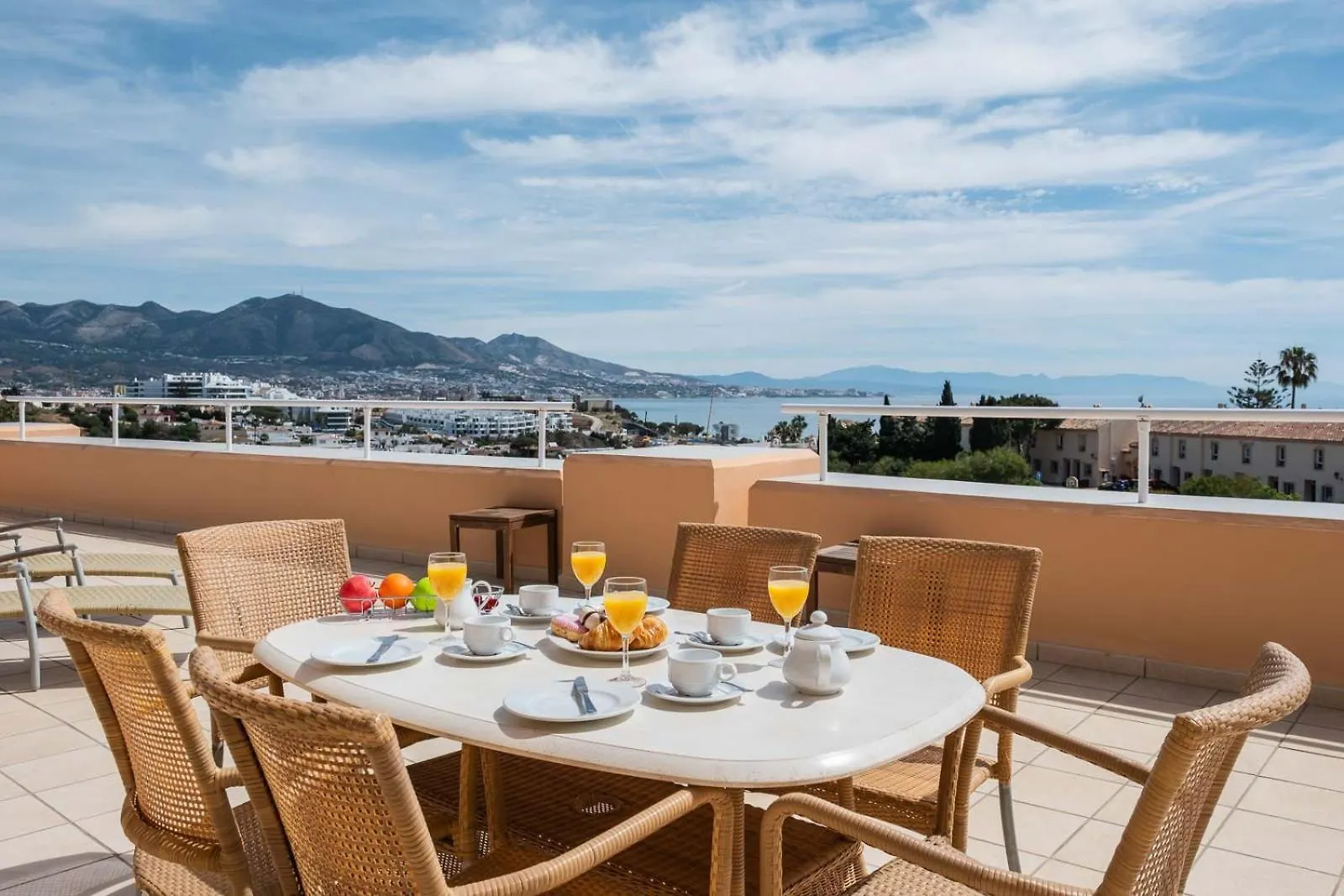 Malibu Mansions By The Beach By Alfresco Stays El Faro
