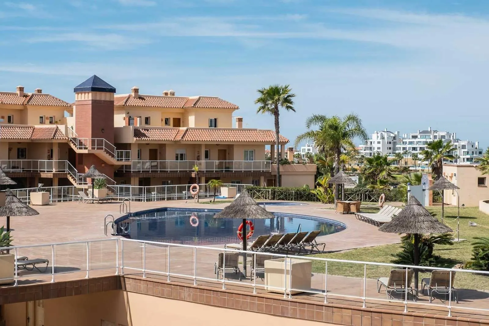 Lägenhet Malibu Mansions By The Beach By Alfresco Stays El Faro