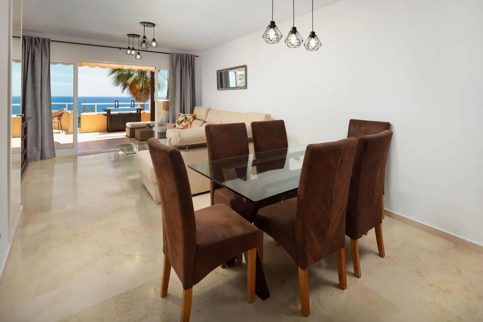 Malibu Mansions By The Beach By Alfresco Stays El Faro